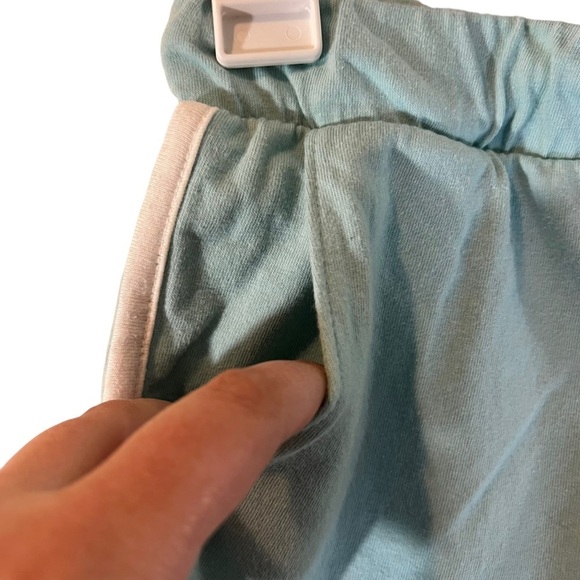 Old Navy Girls Turquoise Blue Knit Shorts Medium 8 Drawstrings Pull On Pockets - Picture 3 of 4